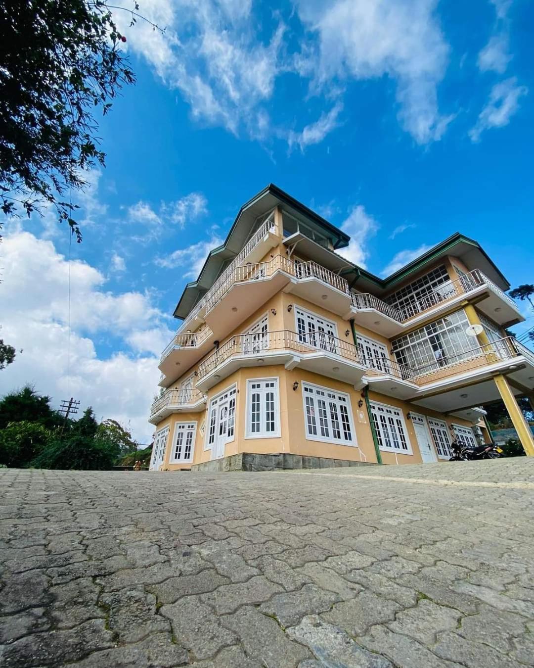 Thilina Hotel Nuwara Eliya Exterior photo